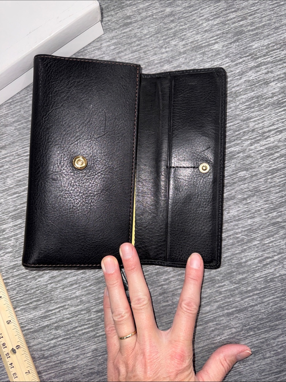 Dooney & Bourke Black Florentine Leather Whipstitch Wallet - Picture 3 of 7